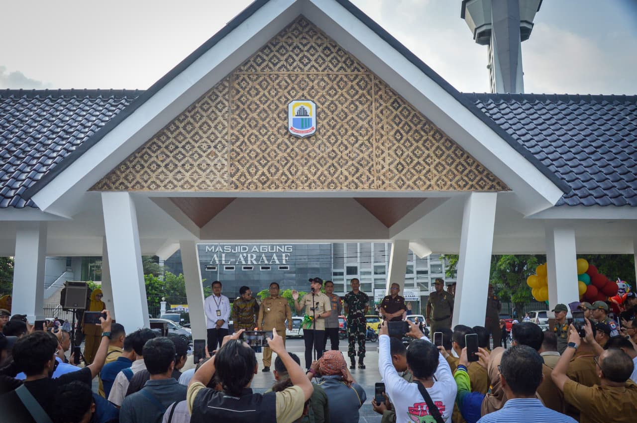 Bupati Hasbi Resmikan Alun-Alun Rangkasbitung Hasil Revitalisasi