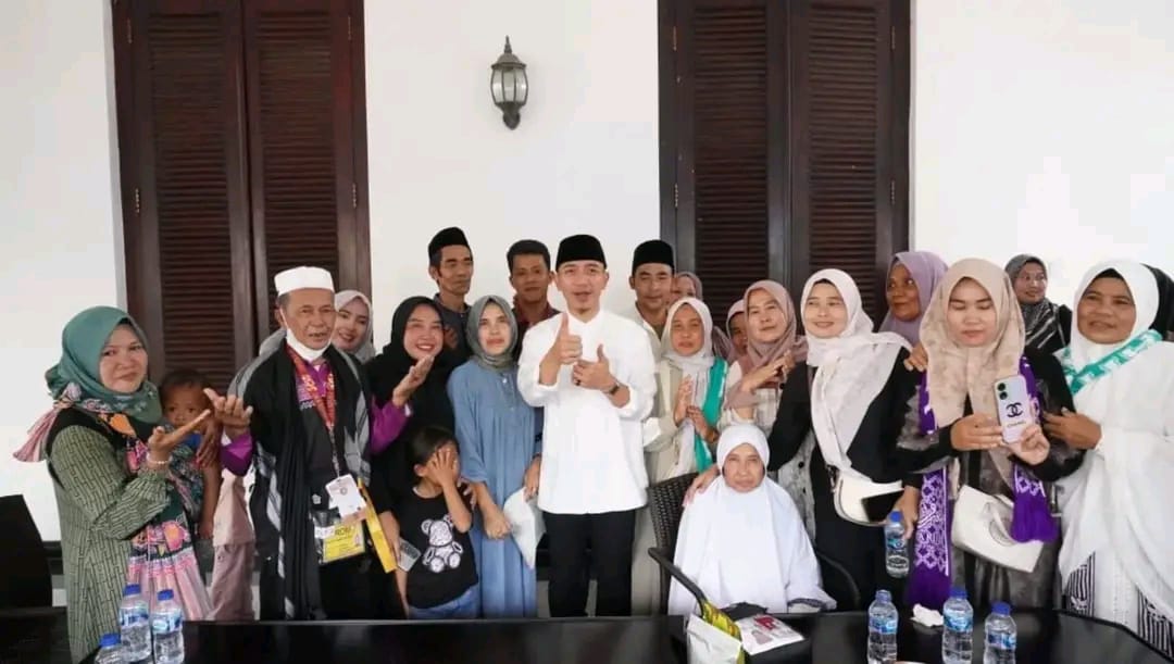 Bupati Sambut Hangat Kepulangan Jemaah Haji Lebak di Pendopo